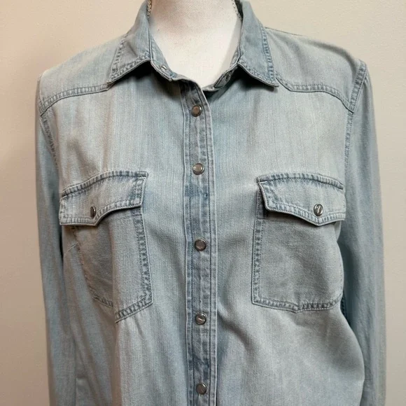 J. Crew Denim Chambray shirt 12 NWT - Picture 8 of 15